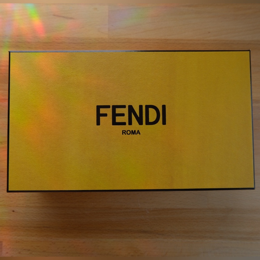 Fendi sunglasses Box